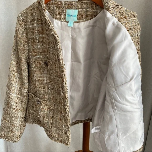 Tweed Chic Wool Jacket - Picture 8 of 9